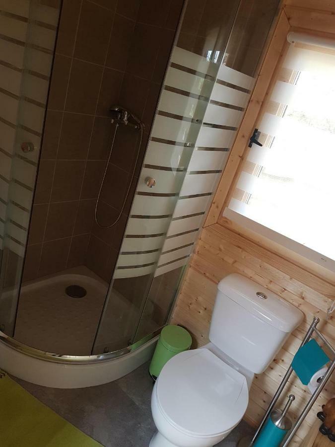 בית הארחה Abreschviller 	Tiny House Sam Suffit מראה חיצוני תמונה